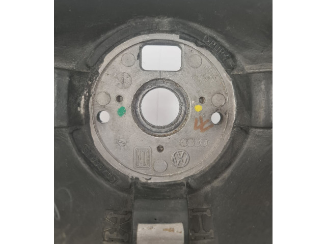 Руль Volkswagen Golf IV  1998 - 2005 года 3B04190910, 3B0124C      