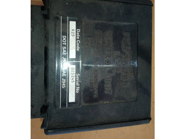 Блок управления двигателя 4536785 Saab 900