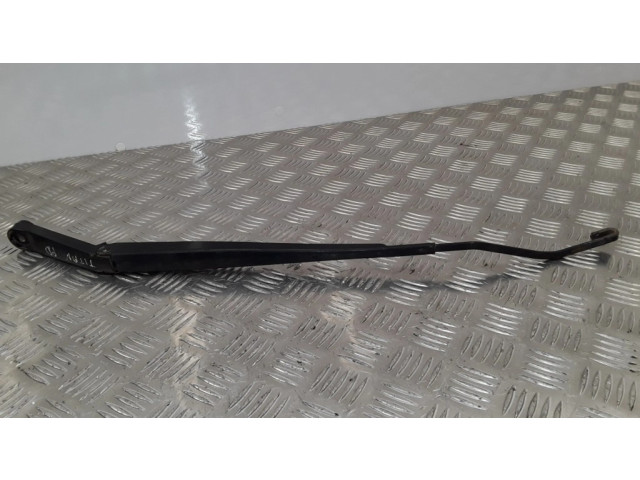 Ножка стеклоочистителей лобового стекла