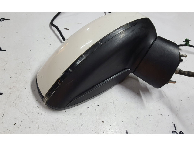 Зеркало электрическое Audi A1 2010 - 2018 года