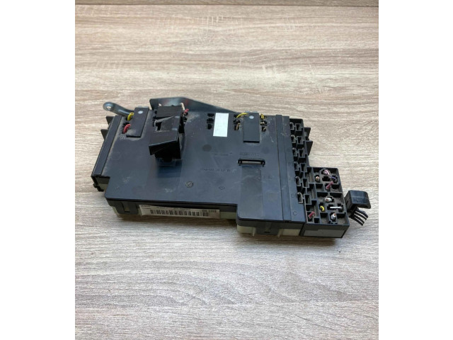 Блок предохранителей P7700411319C, 7700415565   Renault Clio II    