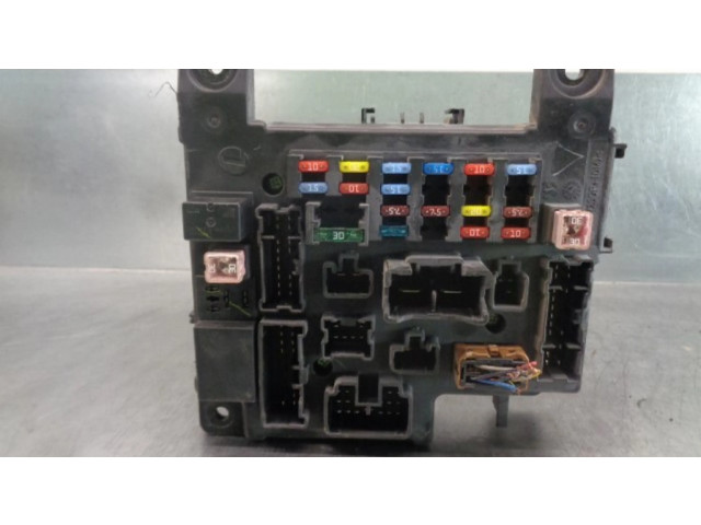 Блок предохранителей 8637A465, 8565A012 Mitsubishi Lancer VIII