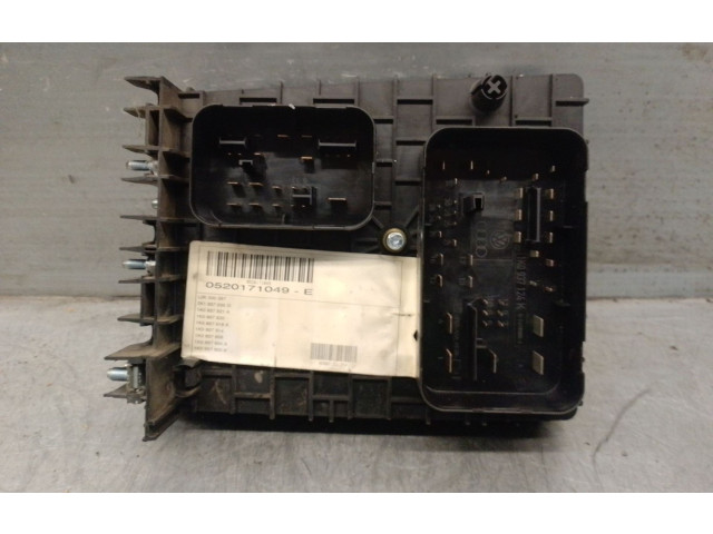 Pojistková skříňka Řídící jednotka BSM 1K0937124K   Volkswagen Caddy 2005