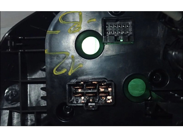 Блок управления климат-контролем    Chevrolet Spark