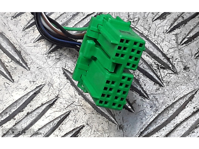 Зеркало электрическое Volvo V60 2013 - 2018 года