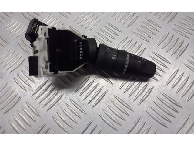 Переключатель дворников 7Y29SN   Nissan Tiida C11