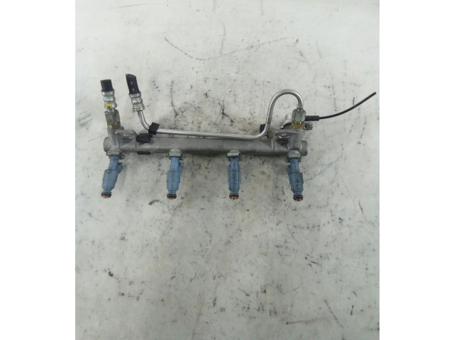 Топливная рампа Vauxhall Astra H