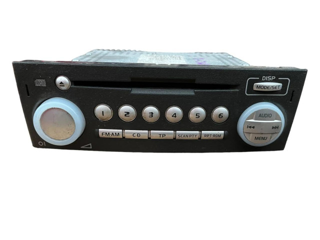 Радио/ проигрыватель CD/DVD / навигация MR587702HB Mitsubishi Colt