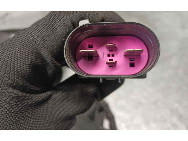 Вентилятор радиатора     7L0959455D, 0130303293    Audi Q7 4L 