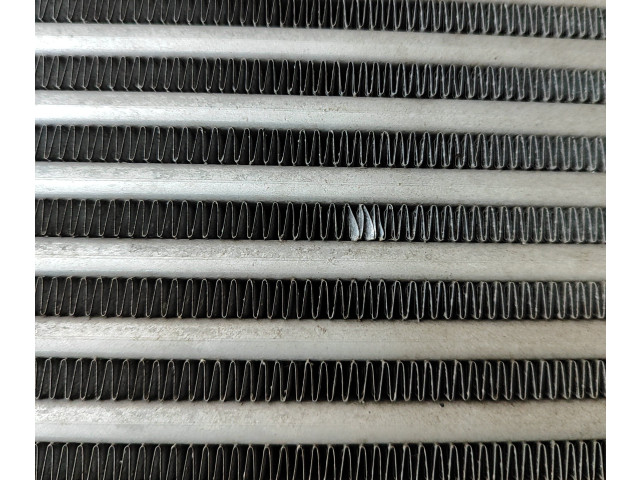 Интеркулер 9824742280, JD1271006520 Jeep Avenger