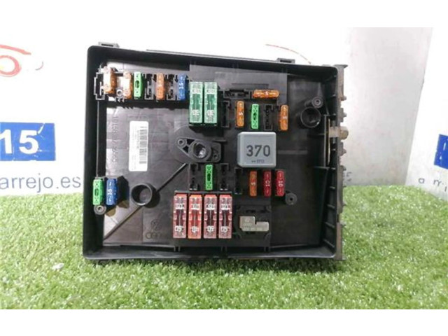 Блок предохранителей 1K0937125A, 1K0937125A Skoda Octavia Mk2 (1Z)