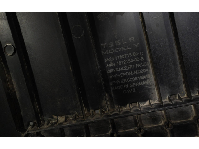 Přístrojová deska Tesla Model Y 2020 176071300C