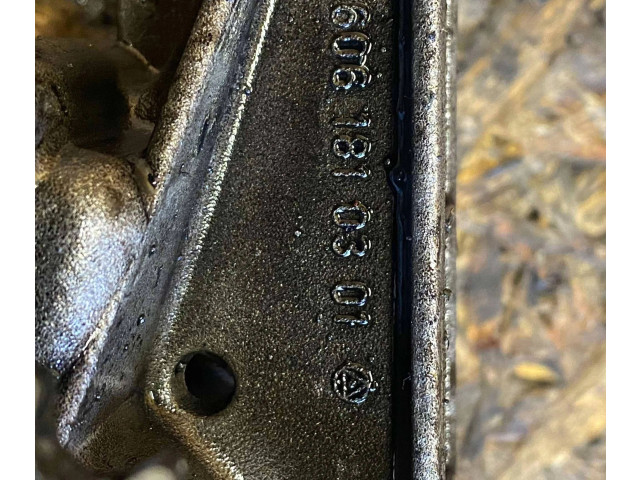 Масляный насос om606 R6061810120 Mercedes-Benz E W124