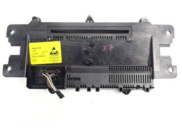 Блок управления климат-контролем 8X2318C858AE, G925A   Jaguar XF X250