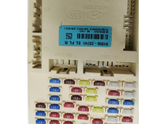 Pojistková skříňka Hyundai ix35 2015