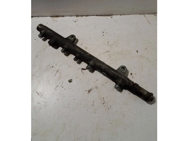 Топливная рампа 0445214024 Volvo V70