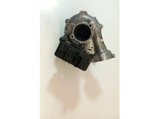 Vstřikovací lišta 8508091 BMW 5 F10 F11