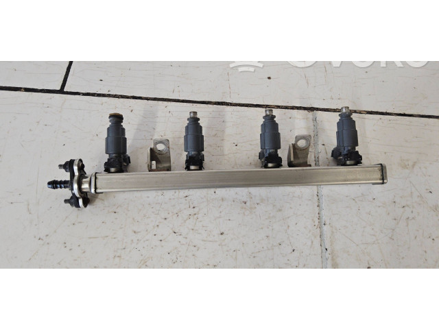 Vstřikovací lišta 35310 KIA Rio