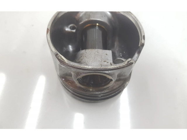 Píst 04L107065A, 04L107065A Seat Alhambra (Mk1)