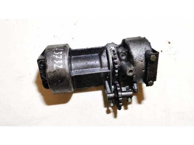 Масляный насос   059103337b  Audi A4 S4 B5 8D 2.5