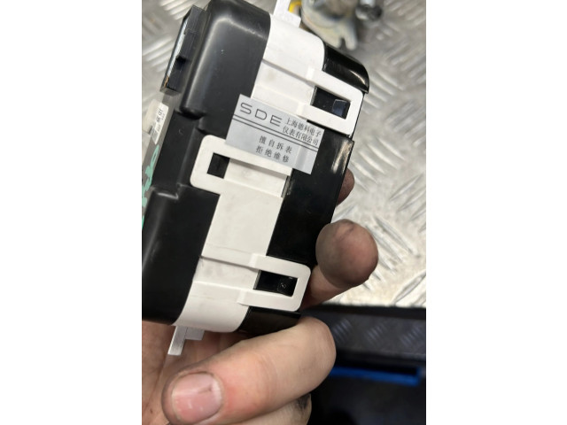 Дисплей       Chevrolet Aveo