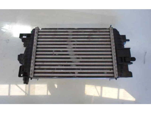 Интеркулер 1302214 Opel Meriva B