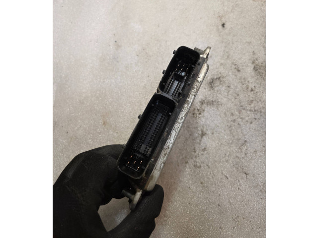 Řídící jednotka 038906019FC, 28SA5593 Seat Alhambra (Mk1) 2001