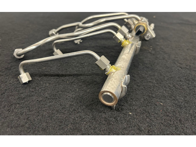 Топливная рампа 7537319   BMW 3 E90 E91   для двигателя n43b20a