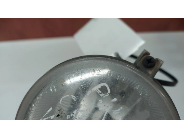 Передняя противотуманная фара