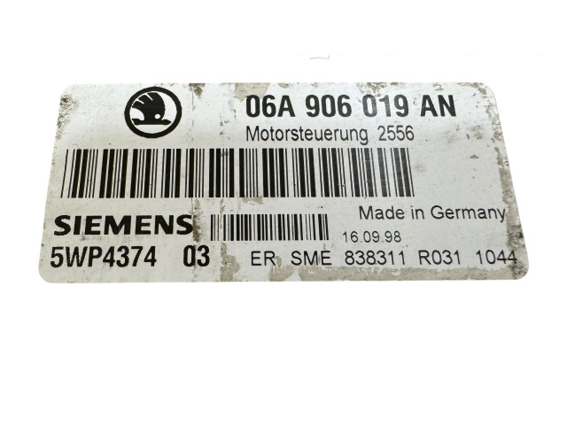 Блок управления двигателя 06A906019AN, 5WP437403 Skoda Octavia Mk1 (1U)