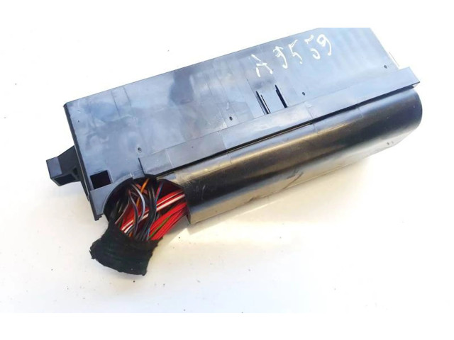 Блок предохранителей 63598004 Skoda Fabia Mk2 (5J)