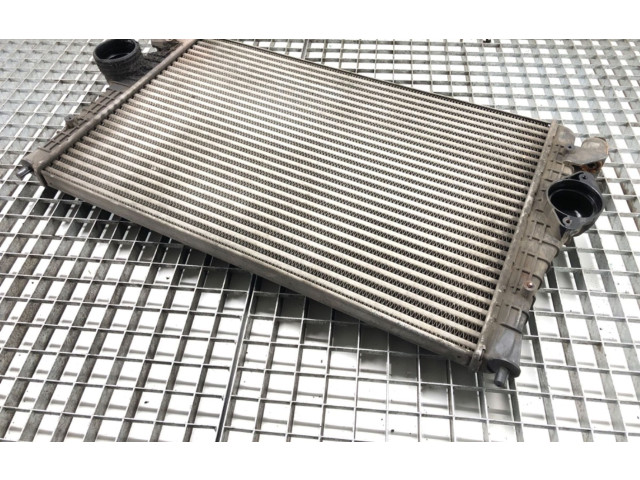 Интеркулер 7M3145804 Seat Alhambra (Mk1)