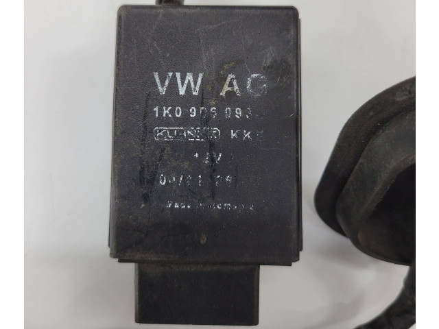 Блок управления 1K0906093   Audi A3 S3 8P