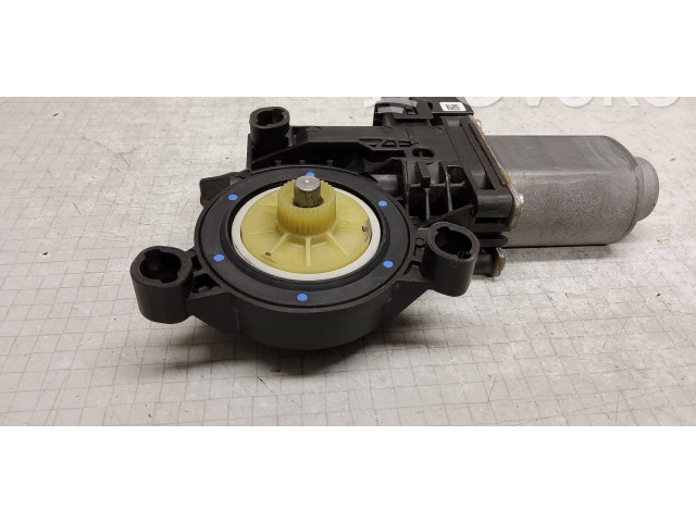 Vstřikovač 6Q1959802, 440881D0   Volkswagen Transporter - Caravelle T5     