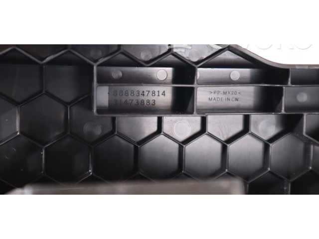 Блок предохранителей 31473883 Volvo XC40