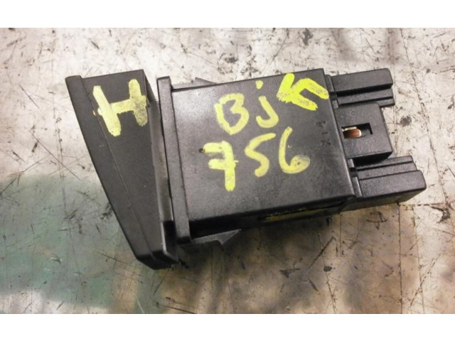 Блок управления 9541027000 Hyundai Coupe