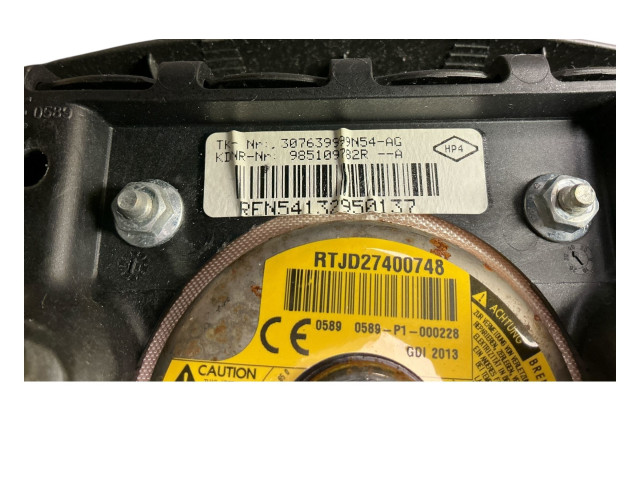 Руль Dacia Logan II 2012 - 2020 года 307639999N54AG, 484006206R