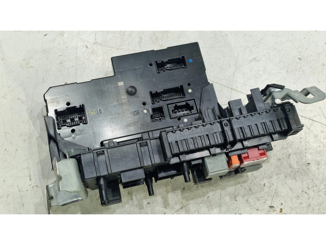 Блок предохранителей 2129060505, 2129012304 Mercedes-Benz CLS C218 X218