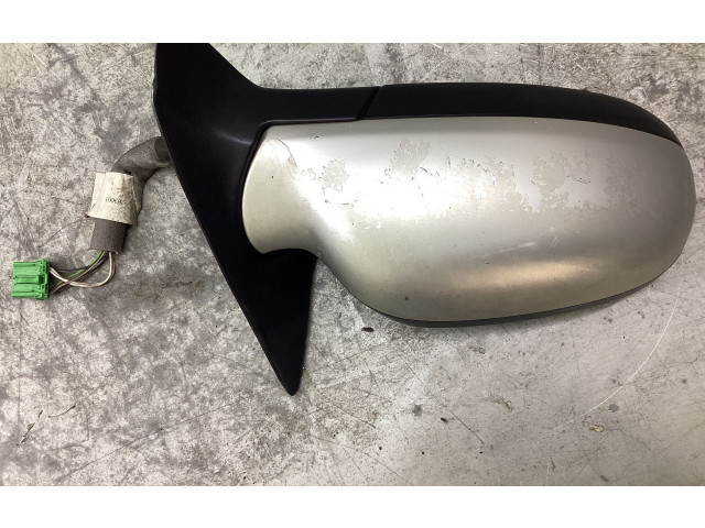 Зеркало электрическое Volvo V70 2000 - 2004 года