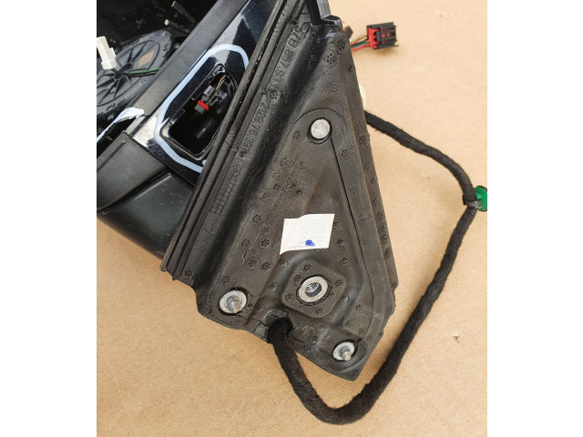 Зеркало электрическое        Skoda Karoq  2017 -  года   