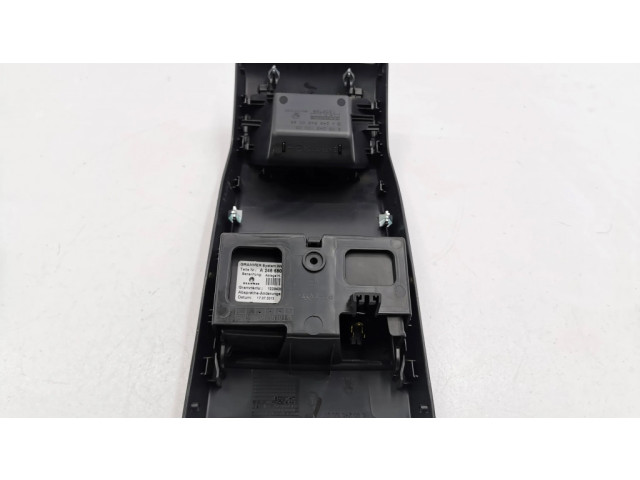 12 V гнездо (сзади)