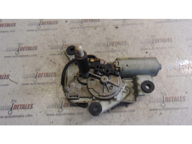 Моторчик заднего дворника 0390206517 Mitsubishi Carisma