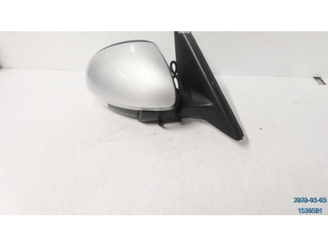 Зеркало электрическое Skoda Yeti (5L) 2009 - 2017 года