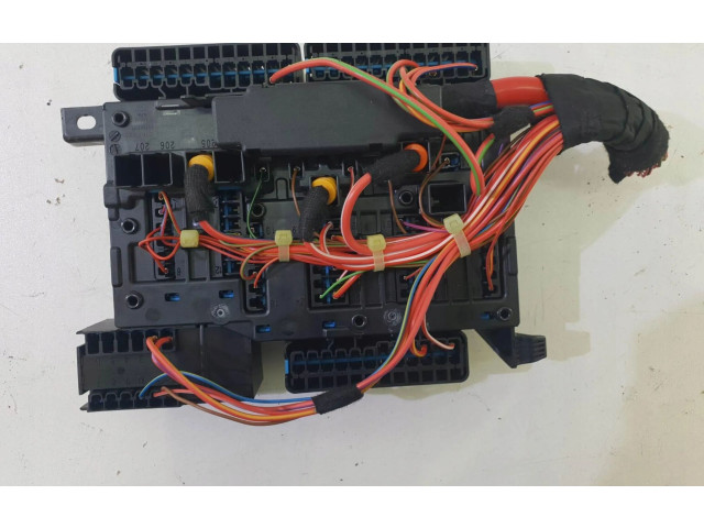 Pojistková skříňka 9270356 BMW 2 F45 2017