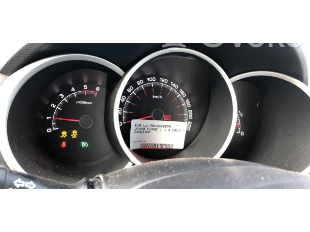 Přístrojová deska KIA Venga 2010