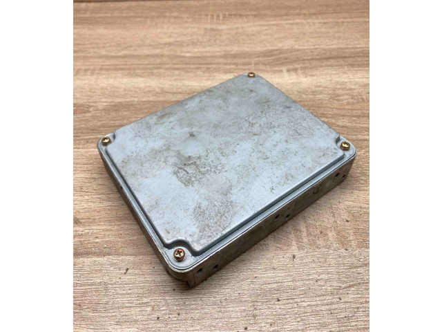 Блок управления двигателем Блок управления RF4W18881B, 2758005921   Mazda Premacy