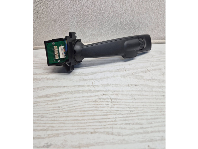 Ручка стеклоочистителей 31264353, 07C120041ACCH   Volvo V70