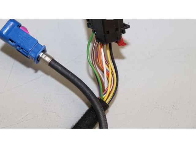 Zpětné zrcátko Volkswagen Touareg II 2012 7P6857508AC