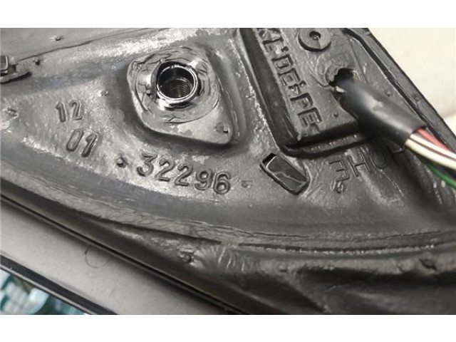 Зеркало электрическое        Audi A6 S6 C5 4B  1997 - 2005 года   