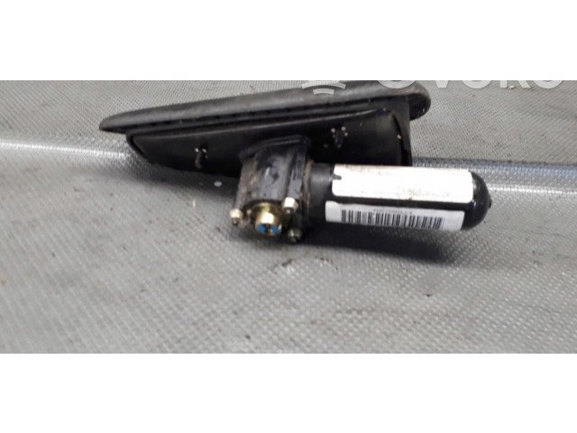 Подушка безопасности в сиденье Saab 9-5